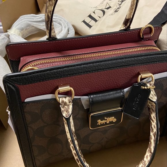 Coach GRACE CARRYALL IN SIGNATURE CANVAS - Picture 1 of 6